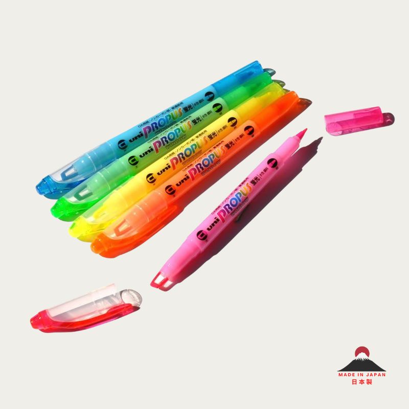 The Uni Propus Window 5-colour set in its clear retail case. The packaging displays the "uni" logo, the soft colour palette, and a "Made in Japan" emblem.