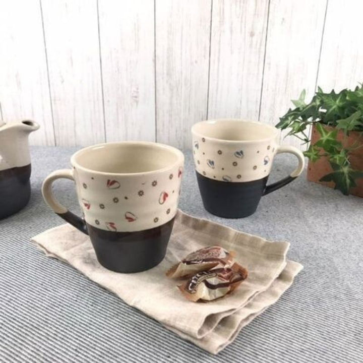 Mino-yaki Ibused Rabbit Lightweight Mug 350mL (Red)