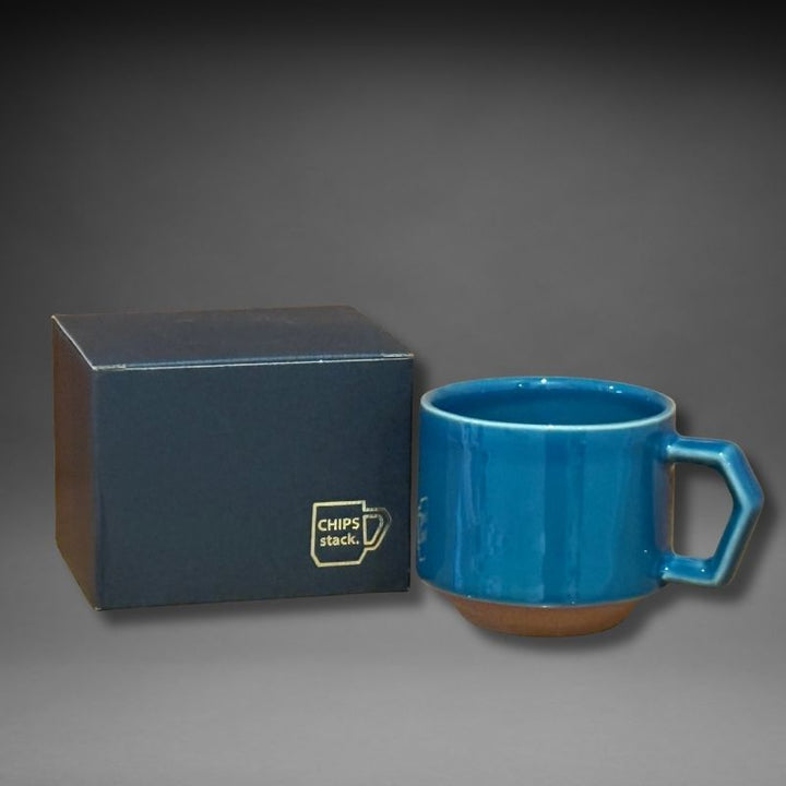 Chips Stack Mug 280ml Solid Deep Green– stackable Japanese ceramic mug in gift box.