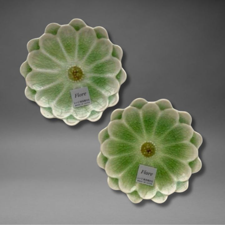 Pair of light green Handmade Mino-ware Crackle Glaze Flower Mini Plates — Fiore series Japanese ceramics with floral petal shape and fine crackle glaze pattern.