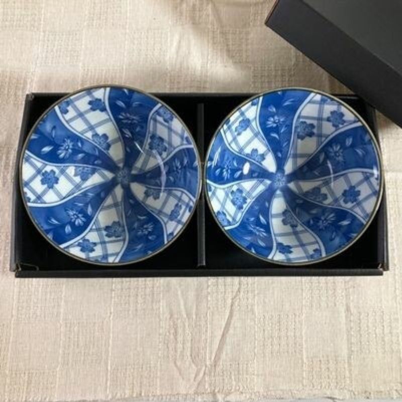 Mino-yaki Cherry Blossoms Porcelain Donburi Bowl 2 Pcs Gift Set