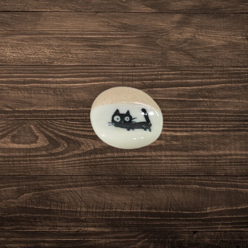 Mino-yaki The Black Cat Chopsticks Rest (1 Pc)