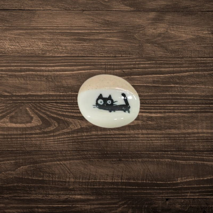 Mino-yaki The Black Cat Chopsticks Rest (1 Pc)