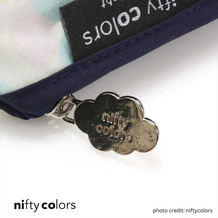 Lightweight Mini Umbrella with Zipper Case (149g ,50cm) – Flowers in Water Colours